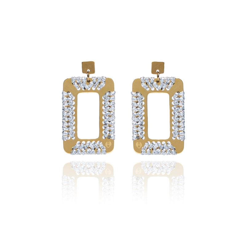 18K GOLD SQUARE DANGLING EARRINGS