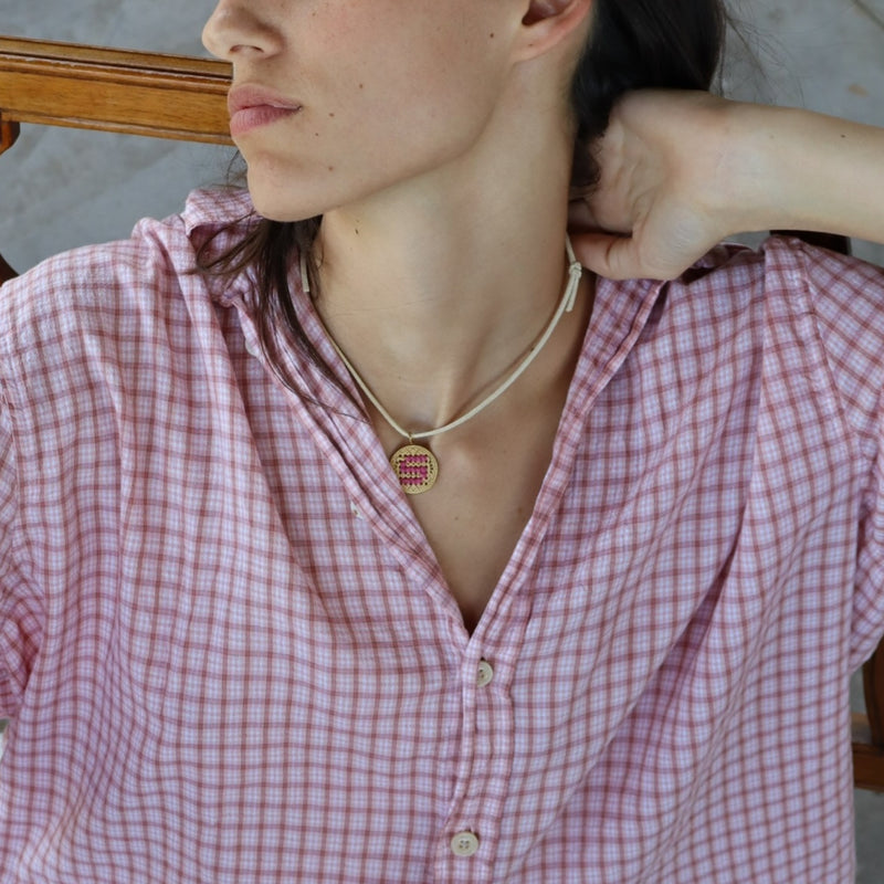 CHOKER CAMOSCIO CIONDOLO GRANDE IN ORO 18K - Lettera