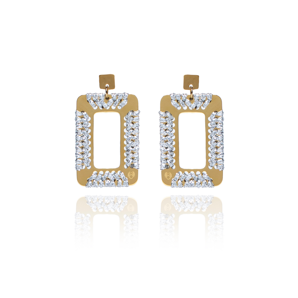 18K GOLD SQUARE DANGLING EARRINGS