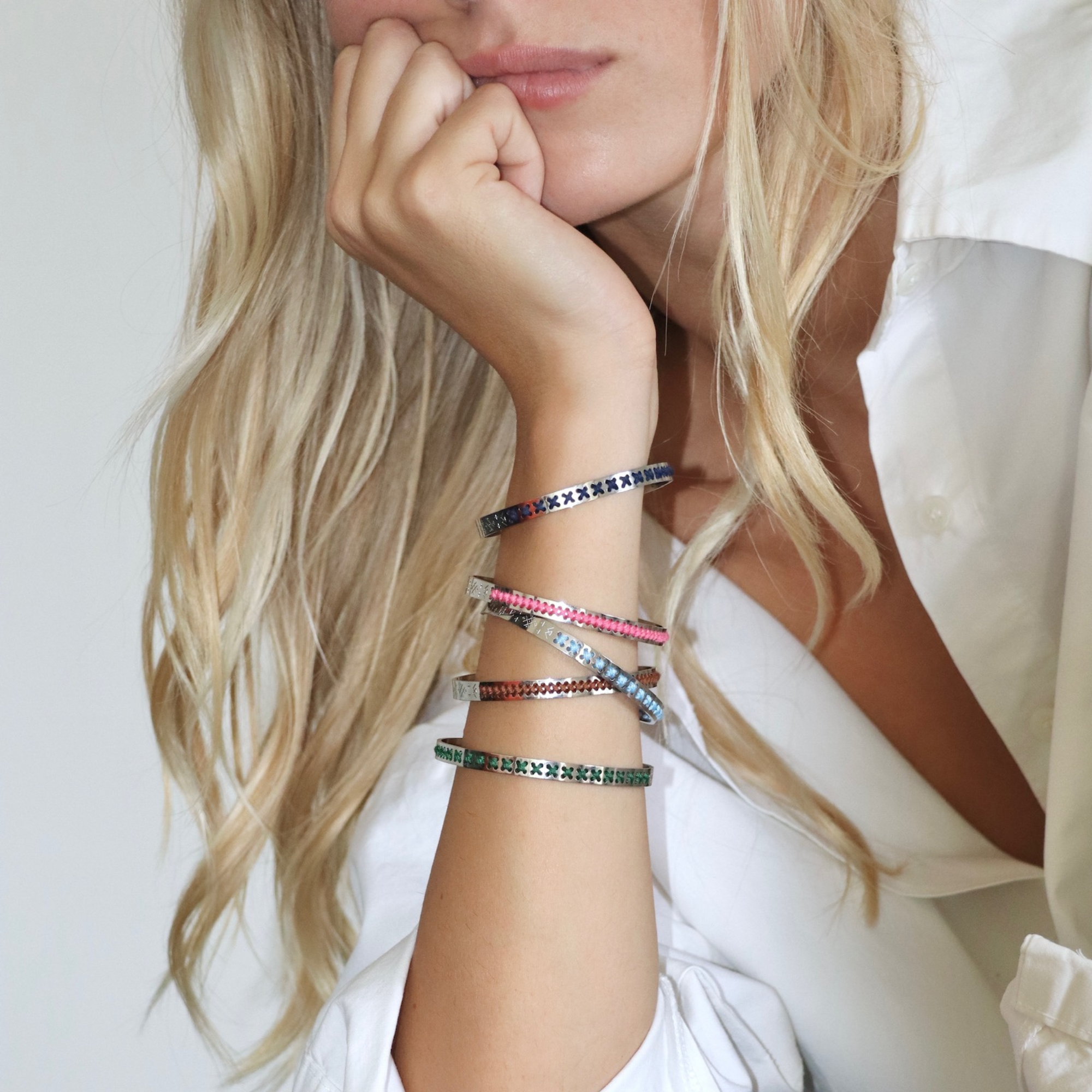 LOW BRACELET IN 18K GOLD - Diagonals