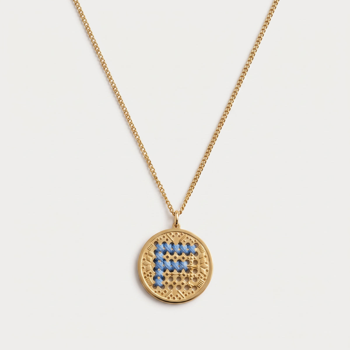 18K GOLD PENDANT NECKLACE - Letter
