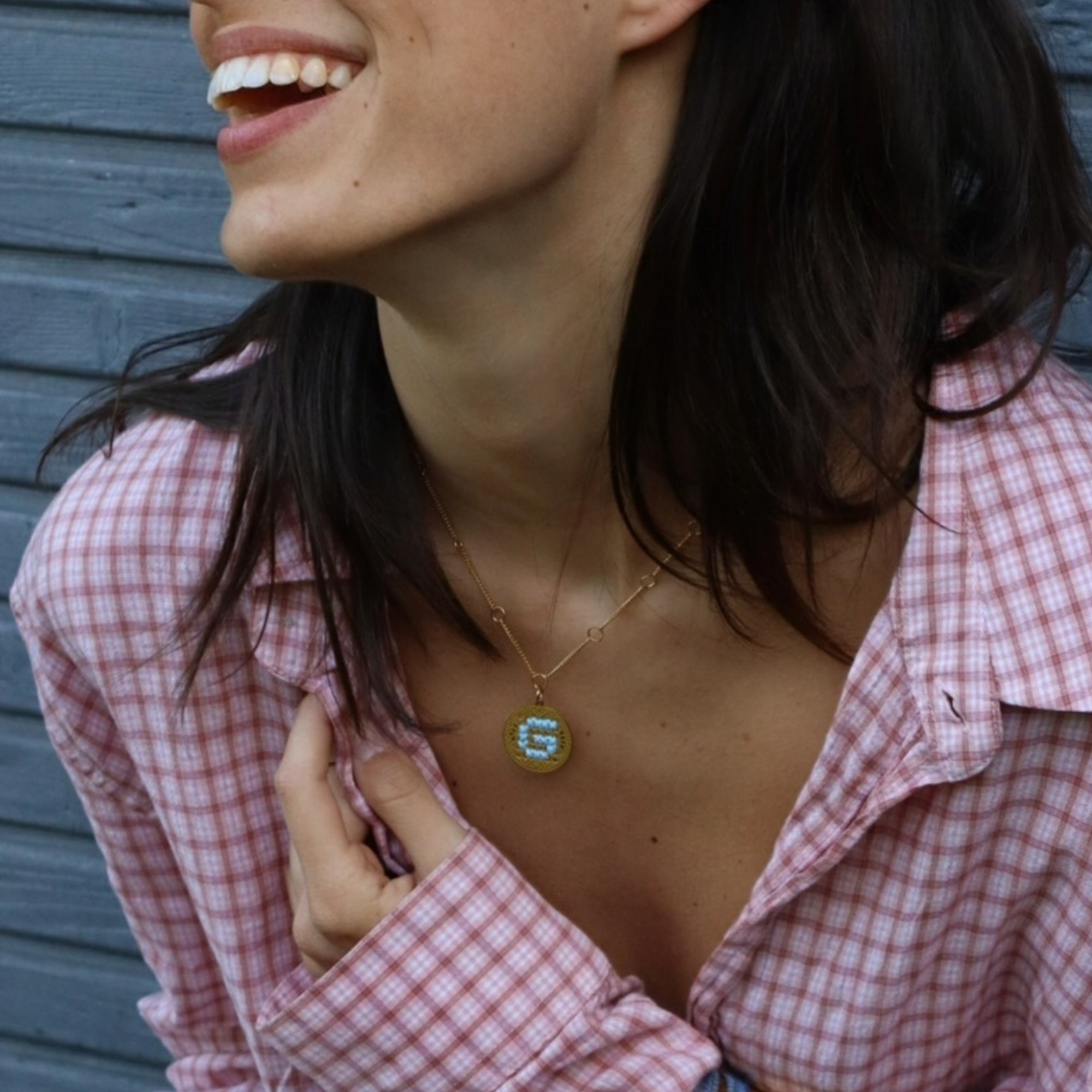 COLLANA CIONDOLO GRANDE IN ORO 18K - Lettera